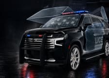 SUV with ballistic glass 