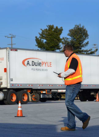 フリーホイーラーズ HOBO AND THE TRUCKING CO. Safety is in the Details for A. Duie Pyle | Heavy Duty Trucking
