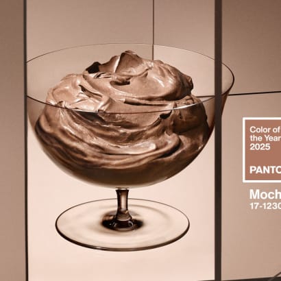 A dish of chocolate mousse.
