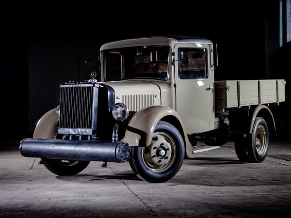 Mercedes-Benz 130 years of trucking. 
