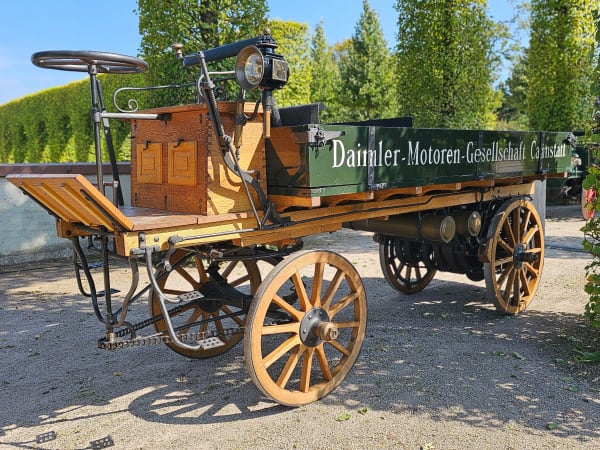 Mercedes-Benz 130 years of trucking. 