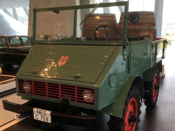 Mercedes-Benz 130 years of trucking. 