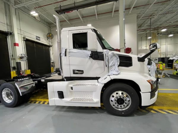 2025 Mack Pioneer.