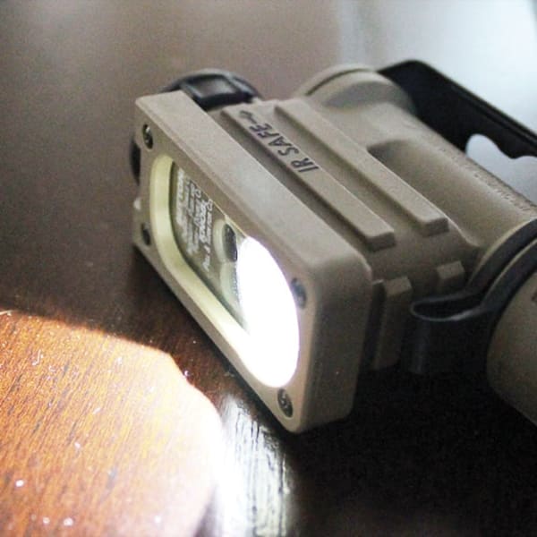 Police Product Test: Streamlight Sidewinder Compact II Flashlight
