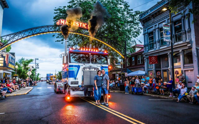 2025 Classic Kenworth Truck Parade.