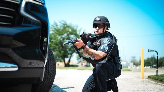 Using Patrol Vehicles for Cover