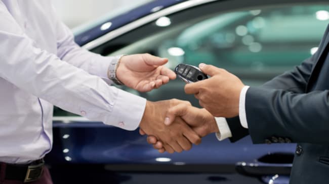 How Defection Data is Bridging the Dealership Conversion Gap