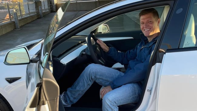 Why EV Rental Fleets Should Stay Limited And Find Their Niche