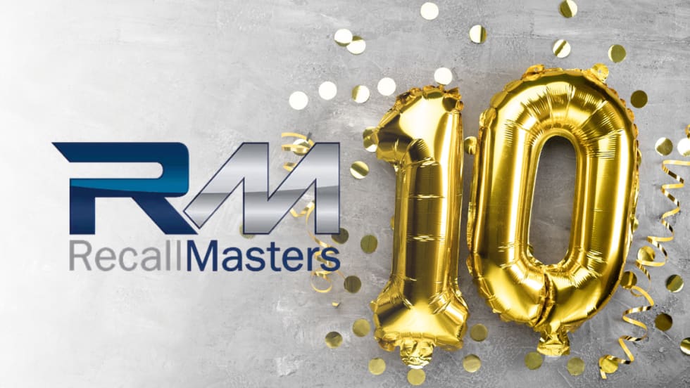 Recall Masters logo and big golden 10 balloon