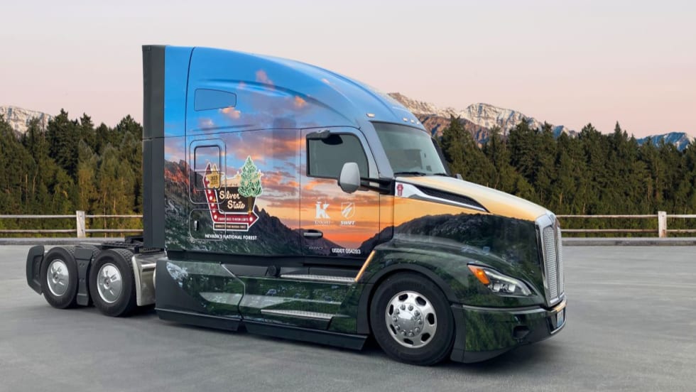 Kenworth T680 with a “Spirit of the Silver State” wrap for the 2025 U.S. Capitol Christmas Tree tour.