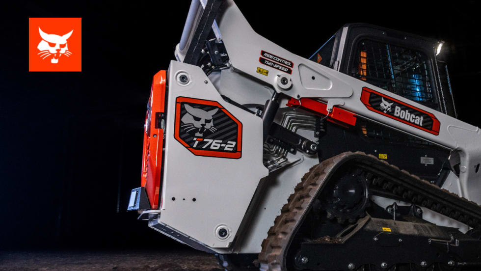 New bobcat t76 loader