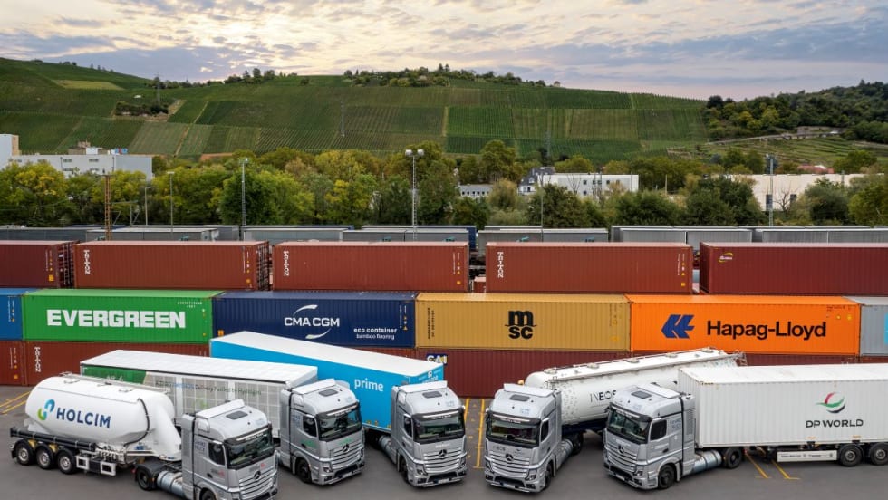 Daimler GenH2 trucks.