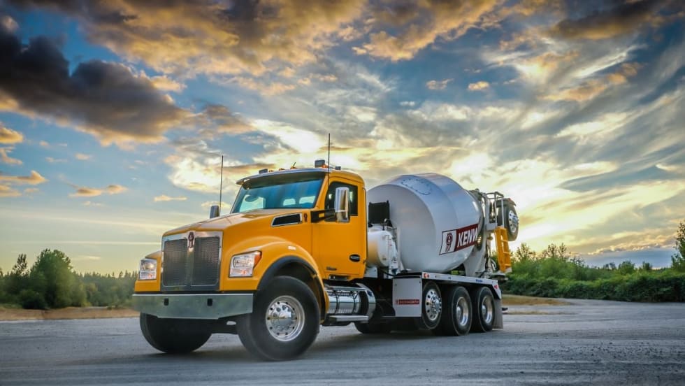 Kenworth T800 mixer truck.