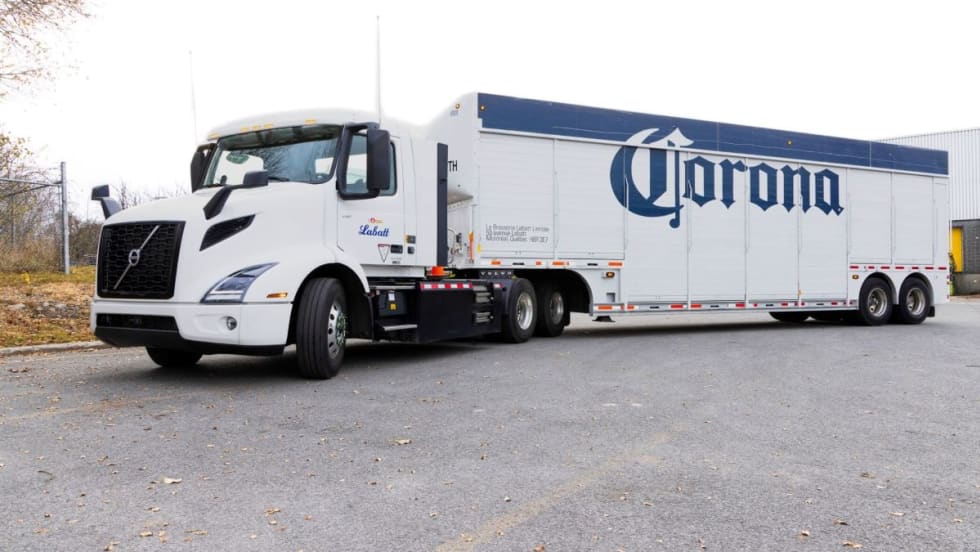 Labatt's Brewery Volvo VNR Electric truck.