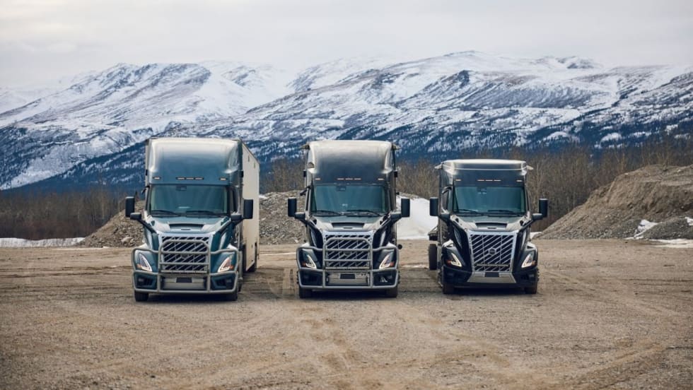Volvo VNL.