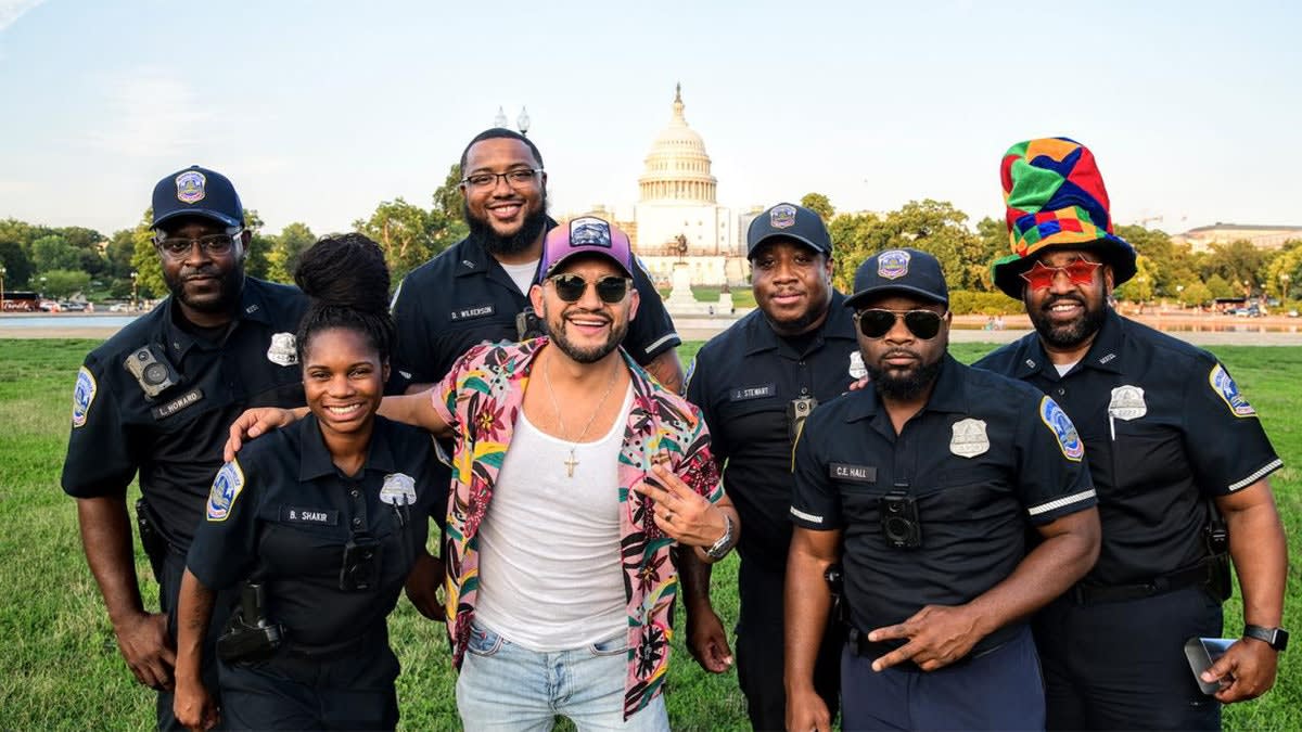 Country Music Singer, Former Officer Working to Prevent Officer Suicide