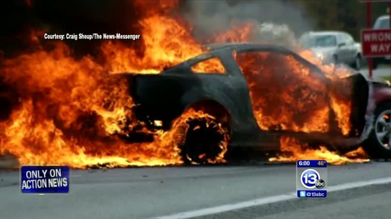 Video: OH Trooper, Nurse Rescue Man From Burning Car