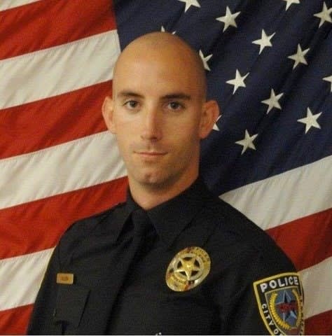 Rangers, FBI Investigate Homicide of Off-Duty Texas Officer in His Home