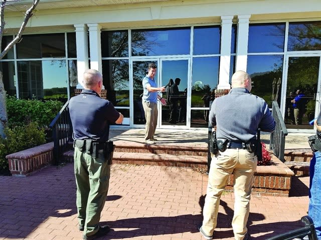 Officer-instructors were trained to use a proactive response protocol for psycho-medical emergencies. Scenarios tested their mastery of the techniques. Photo: Martinelli and Associates