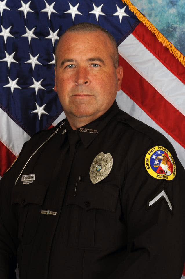 Florida Officer Dies After Being Found Unresponsive in Patrol Car