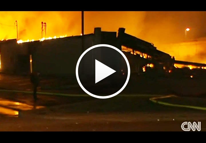 Video: Ferguson Erupts in Riots, Burning, Looting