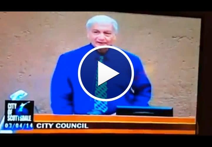 Video: Ariz. Mayor Refuses Moment of Silence for Slain Phoenix Officer