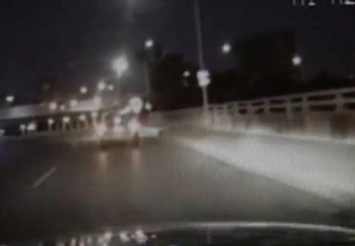 Ohio Man Tells Cop "I Want To Die," Jumps Out of Cruiser