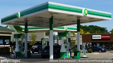 BP, Amoco Offer 50 Cents Per Gallon of Gas Discount to First Responders