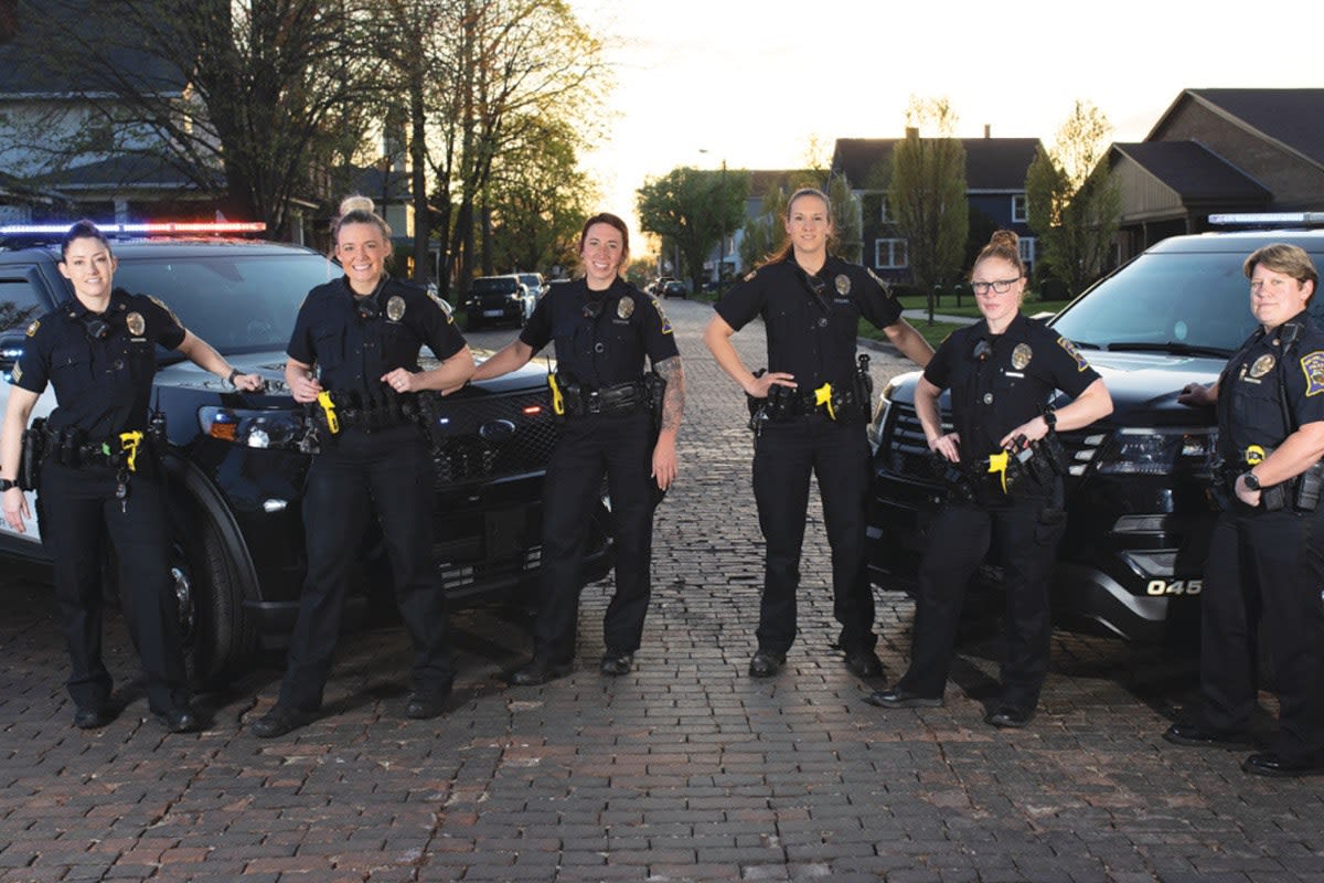 Recruiting More Female Cops