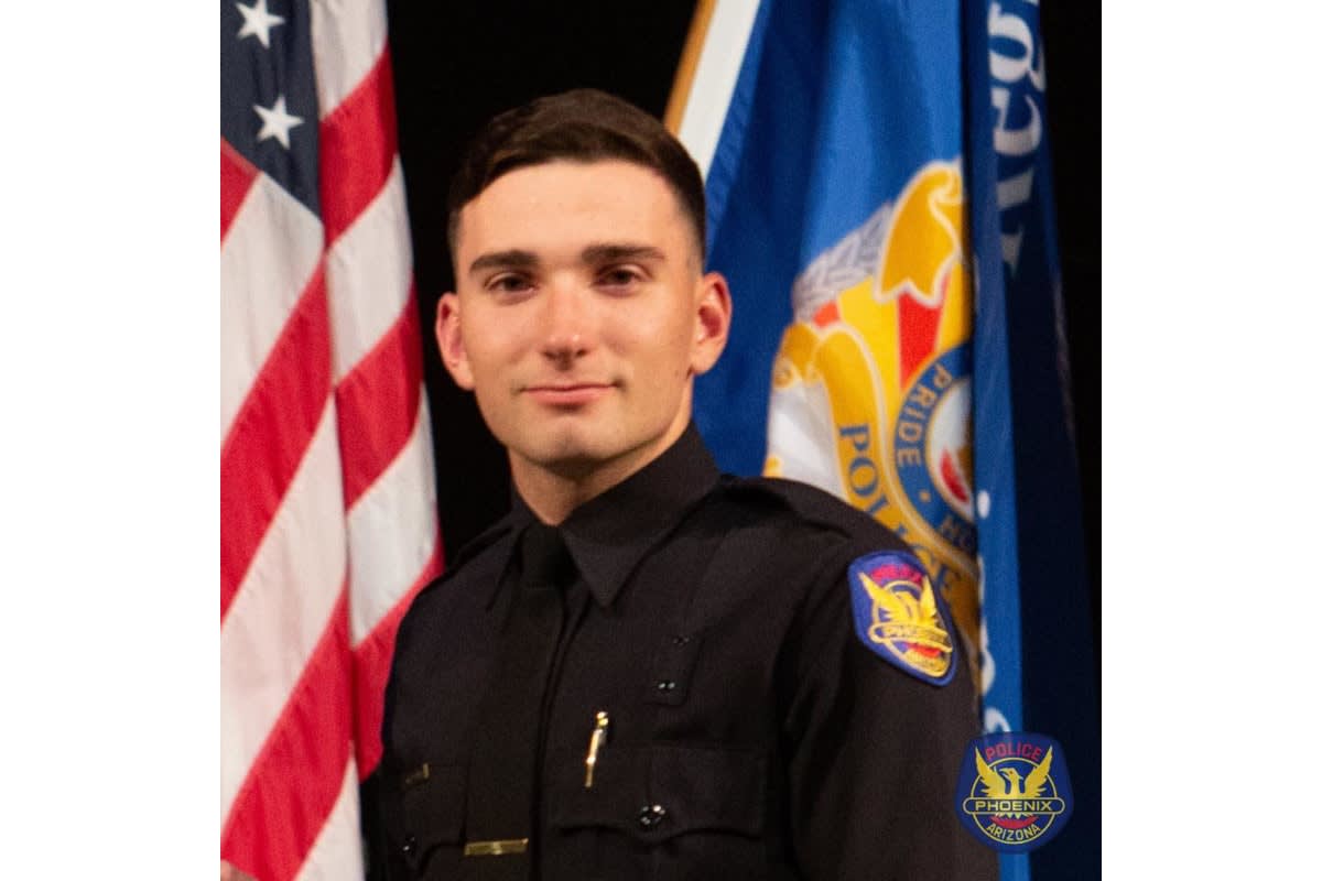 Phoenix Officer Remains in Critical Condition 2 Weeks After Shooting