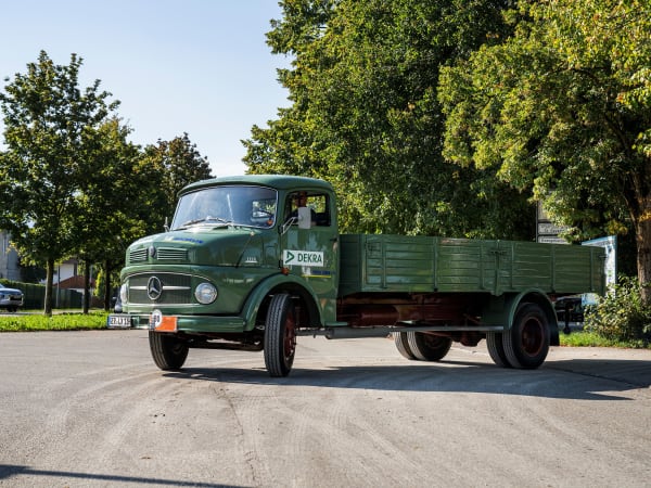 Mercedes-Benz 130 years of trucking. 