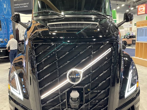 Volvo autonomous VNL.