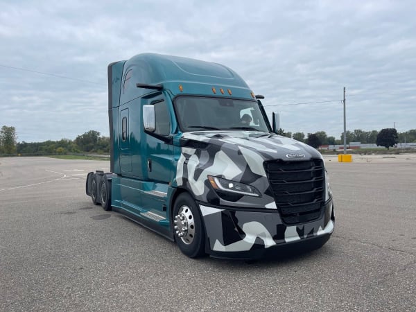 2025 Freightliner Cascadia.