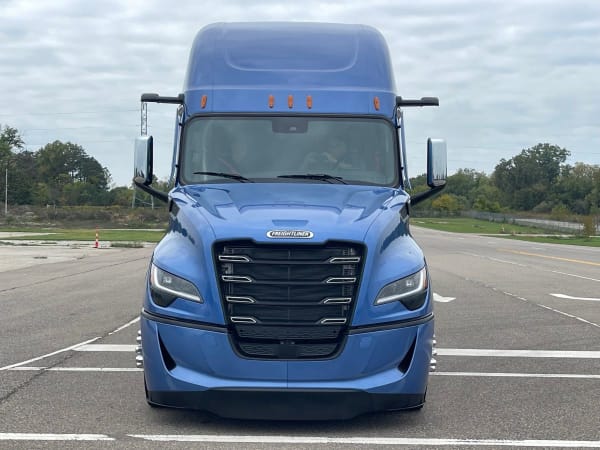 2025 Freightliner Cascadia.
