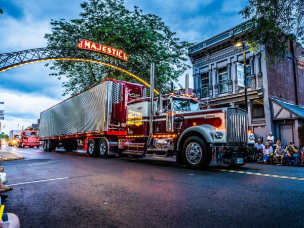 2025 Classic Kenworth Truck Parade.