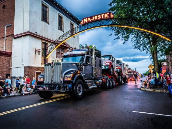 2025 Classic Kenworth Truck Parade.