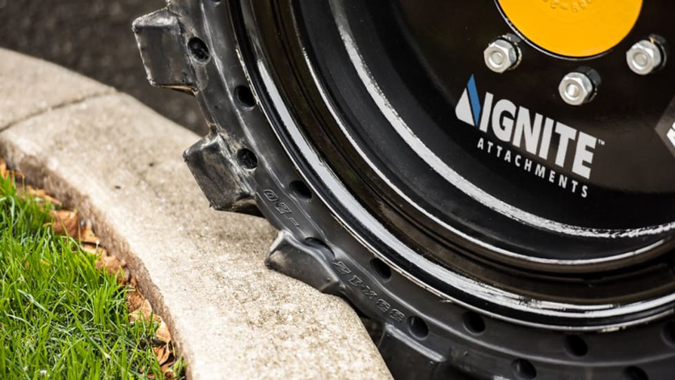 A picture of Ignite Attachment tire.