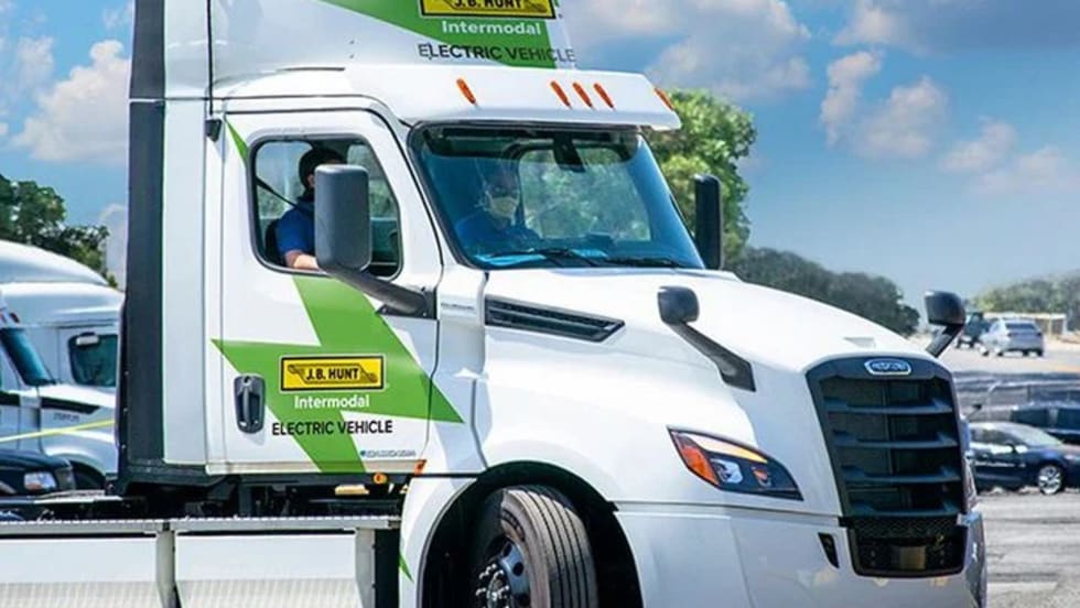 J.B. Hunt truck.