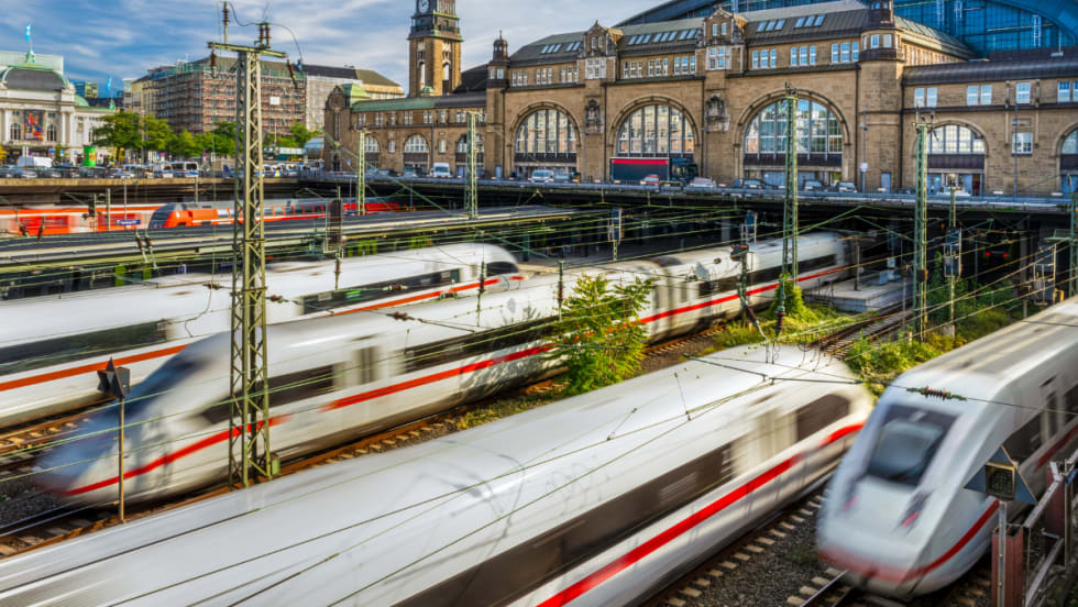 An overview of busy rail lines outside Hamburg Station.