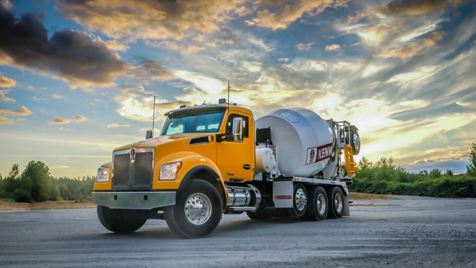 Kenworth T800 mixer truck.