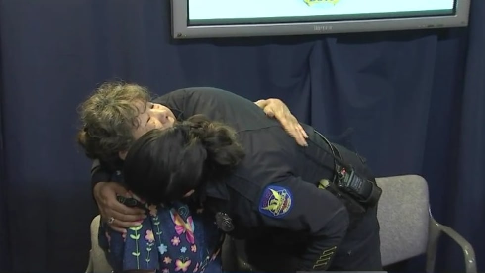 Officer Veronica Lumpkin bought Anaya a new car battery out of her own pocket. [|CREDIT|]Photo: CBS screenshot