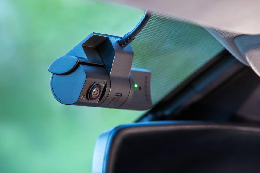 Raodeazy DashCam on a Auto Windshield