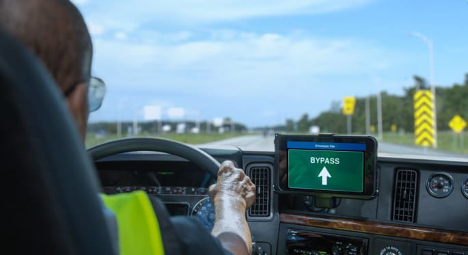 Drivewyze Bypass Alert on screen
