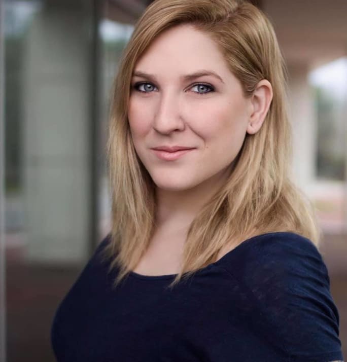 headshot of Rachael Plant