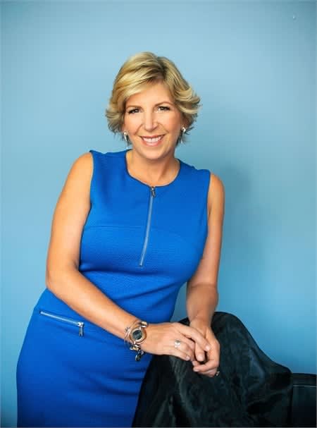 Coral Pleas, owner of Cutting Loos Salons based in University Park, FL.
