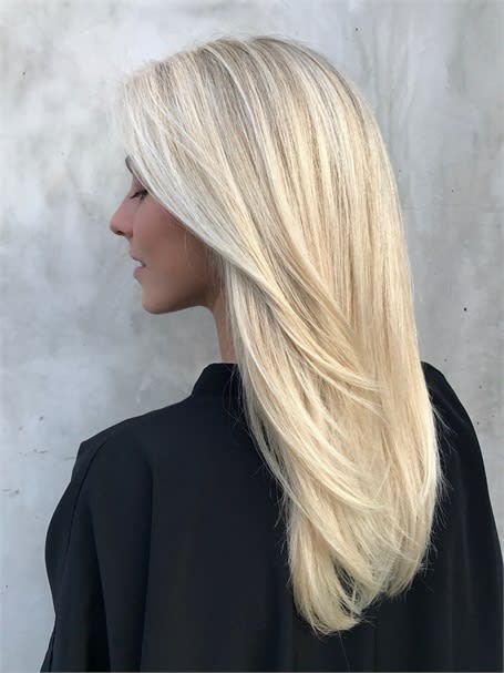 Hough's color after both appointments.