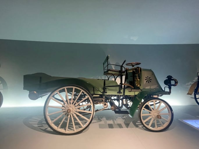 1899 Mercedes-Benz Business Vehicle.