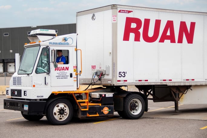 Electric yard tractor with Ruan trailer