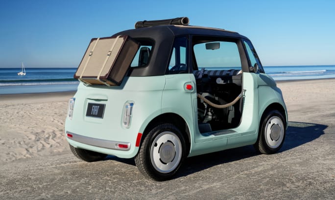 Fiat Topolino on the beach. 