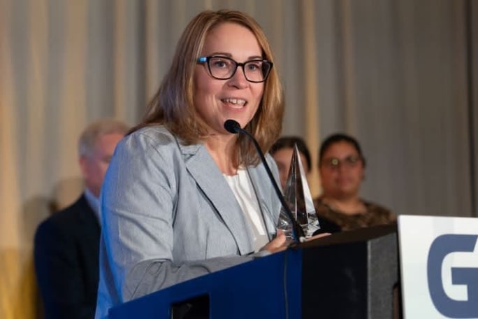 Headshot of Alison Kerstetter